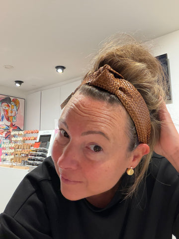 ***Haarband Bruin met knoop
