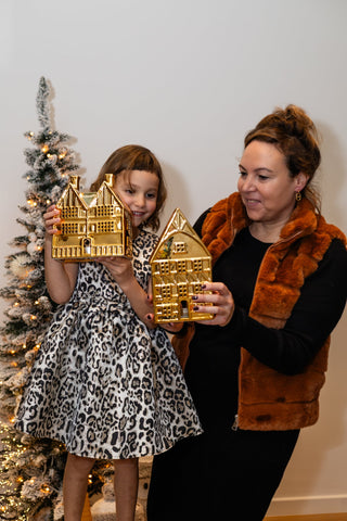 *****Jolie cozy gold houses t-light ass 18x9x21cm