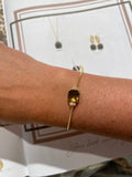 Ketting - Armband - Oorbel - Ring Bruine vierkante steen