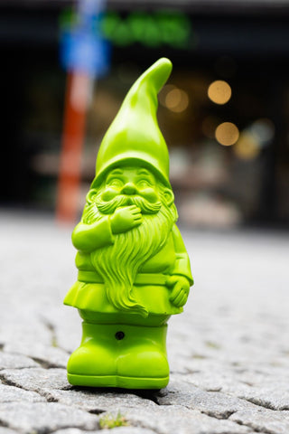 ****Gnome flirty jasper green w sound 11x10x27cm