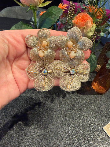 Oorbel Summer 26 2 bloemen goud