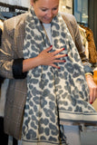 Scarf Kia, grey