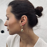 CHUNKY HOOP DROP EARRING GOLD.