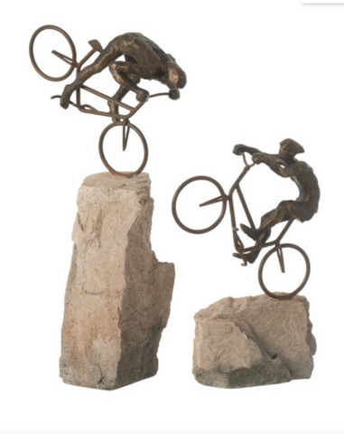 Set 2 Fietsers Op Rots Resin Beige/Zwart (50141)